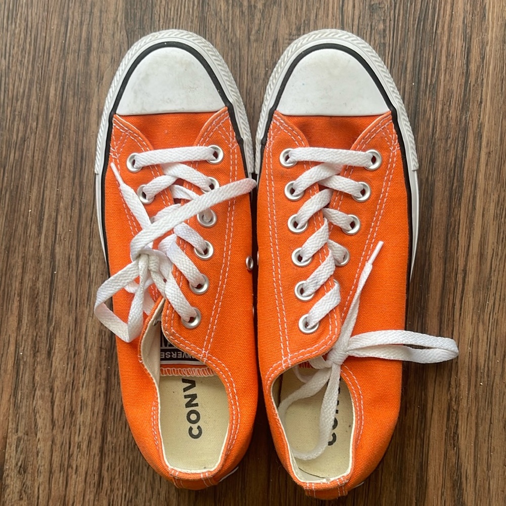 Slightly Worn Orange Converse size 7